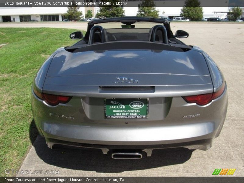 Silicon Silver Metallic / Ebony 2019 Jaguar F-Type P300 Convertible