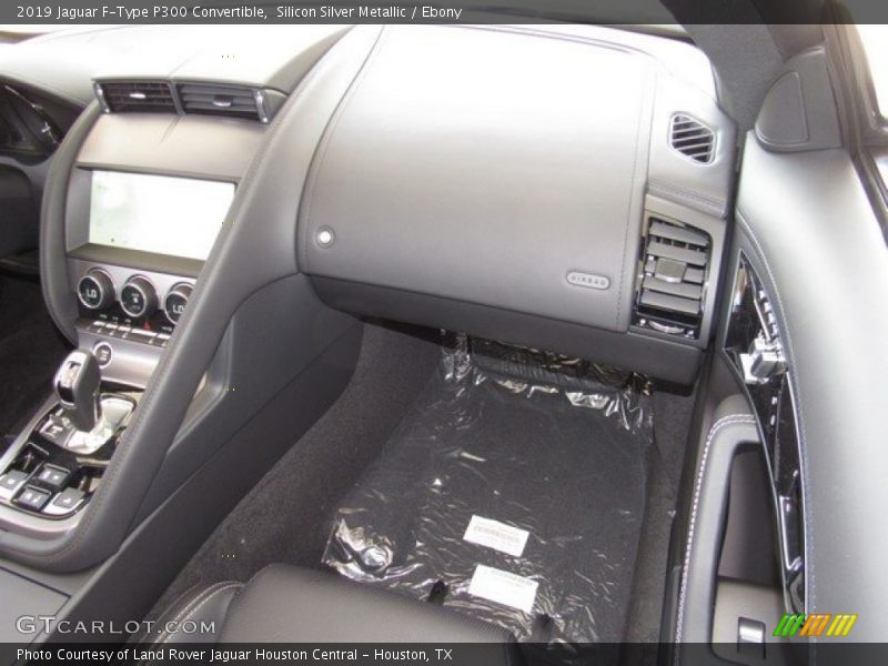 Silicon Silver Metallic / Ebony 2019 Jaguar F-Type P300 Convertible