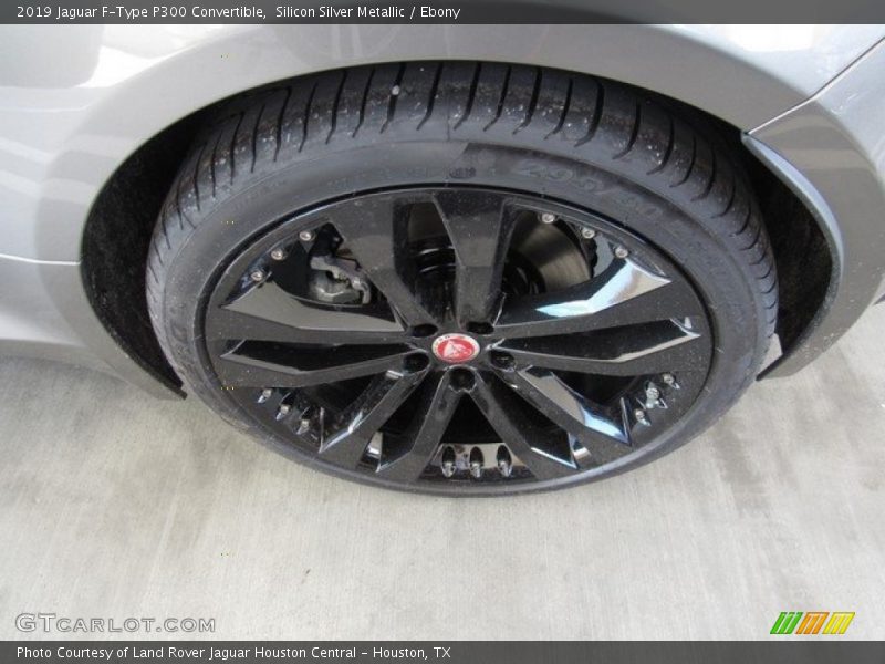  2019 F-Type P300 Convertible Wheel