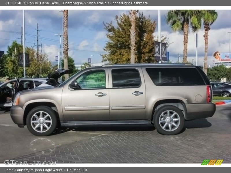 Champagne Silver Metallic / Cocoa/Light Cashmere 2013 GMC Yukon XL Denali AWD