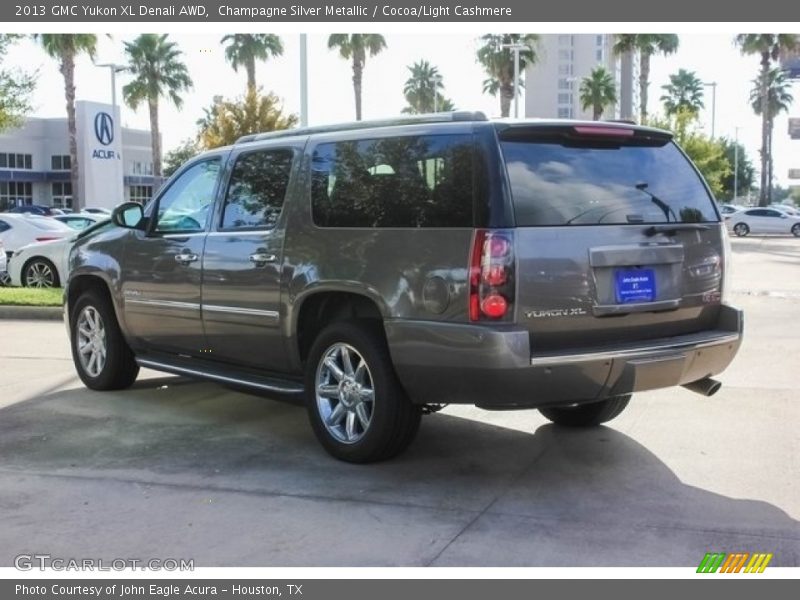 Champagne Silver Metallic / Cocoa/Light Cashmere 2013 GMC Yukon XL Denali AWD