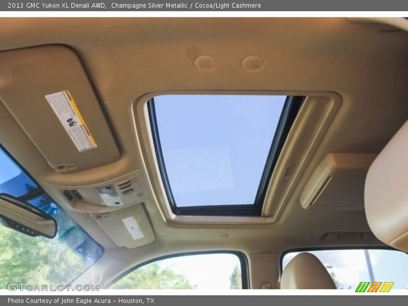 Champagne Silver Metallic / Cocoa/Light Cashmere 2013 GMC Yukon XL Denali AWD