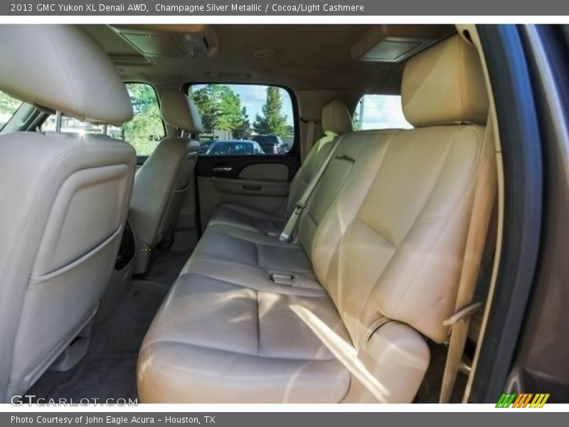 Champagne Silver Metallic / Cocoa/Light Cashmere 2013 GMC Yukon XL Denali AWD