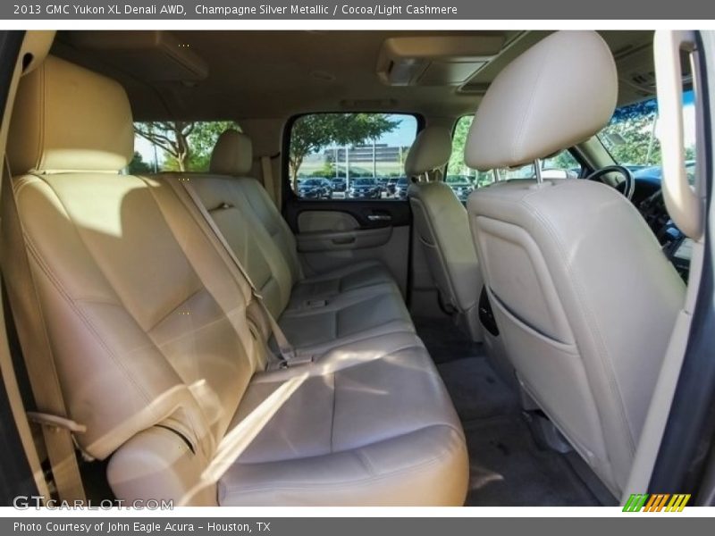 Champagne Silver Metallic / Cocoa/Light Cashmere 2013 GMC Yukon XL Denali AWD