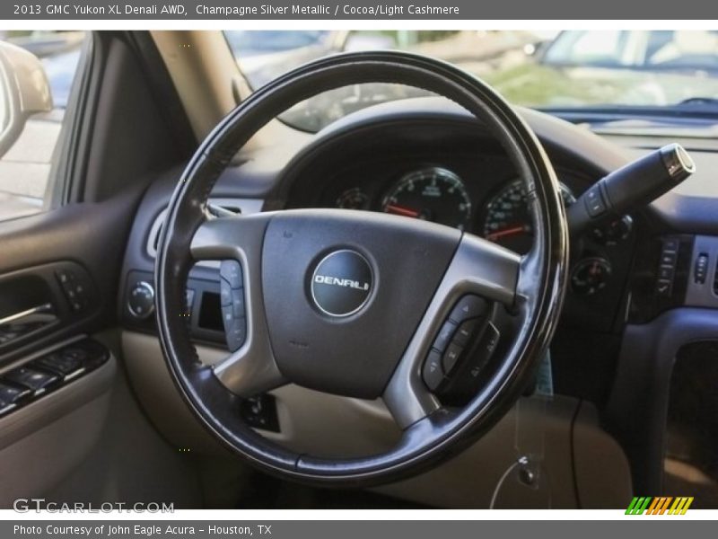 Champagne Silver Metallic / Cocoa/Light Cashmere 2013 GMC Yukon XL Denali AWD