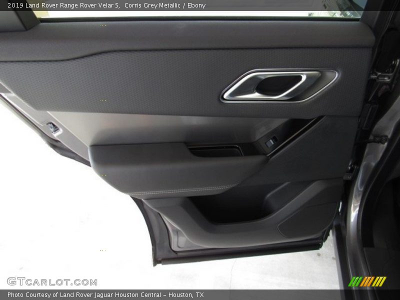 Corris Grey Metallic / Ebony 2019 Land Rover Range Rover Velar S
