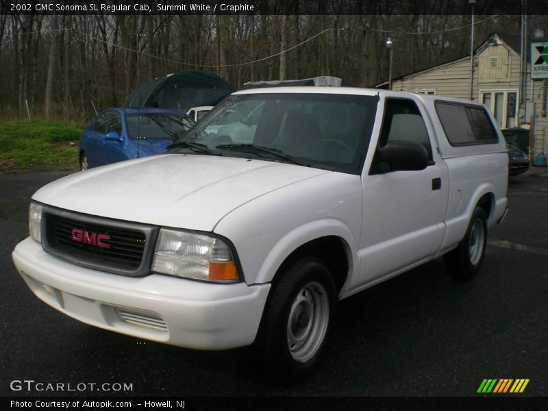 Summit White / Graphite 2002 GMC Sonoma SL Regular Cab