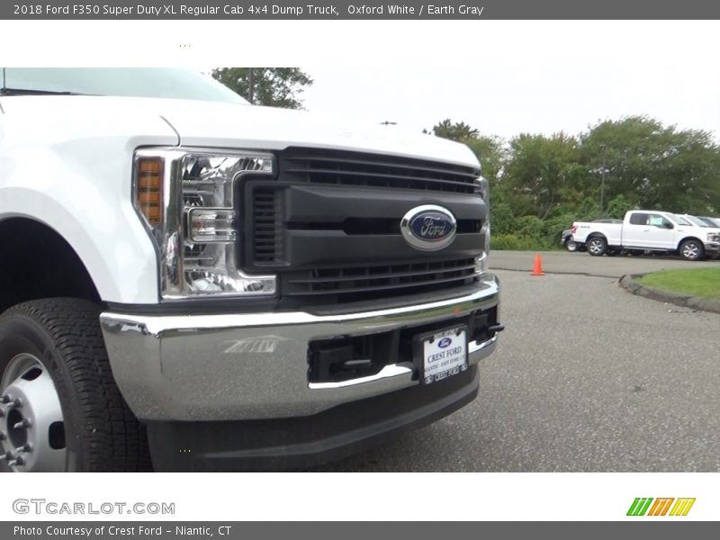 Oxford White / Earth Gray 2018 Ford F350 Super Duty XL Regular Cab 4x4 Dump Truck