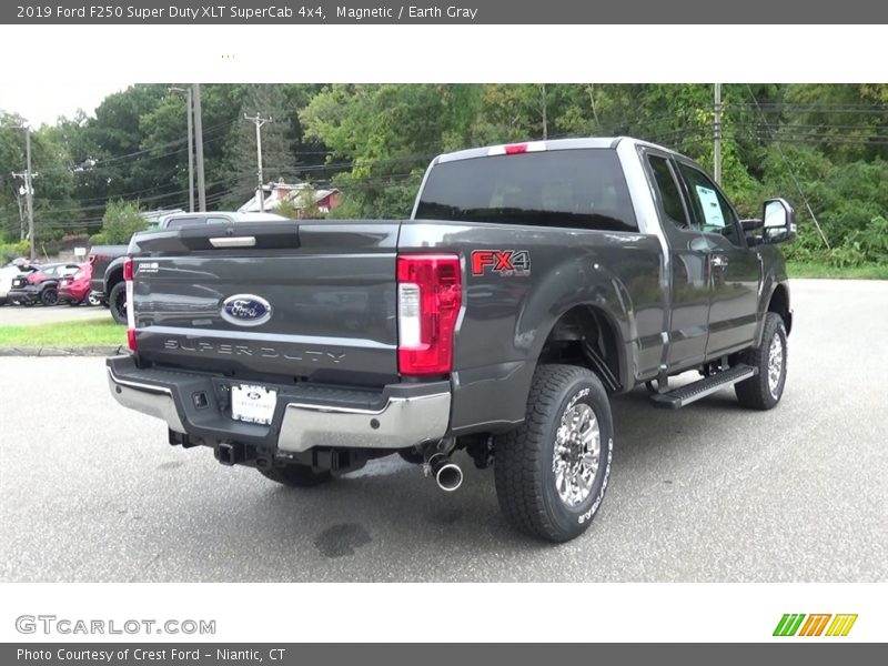 Magnetic / Earth Gray 2019 Ford F250 Super Duty XLT SuperCab 4x4