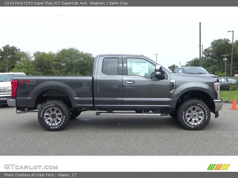 Magnetic / Earth Gray 2019 Ford F250 Super Duty XLT SuperCab 4x4