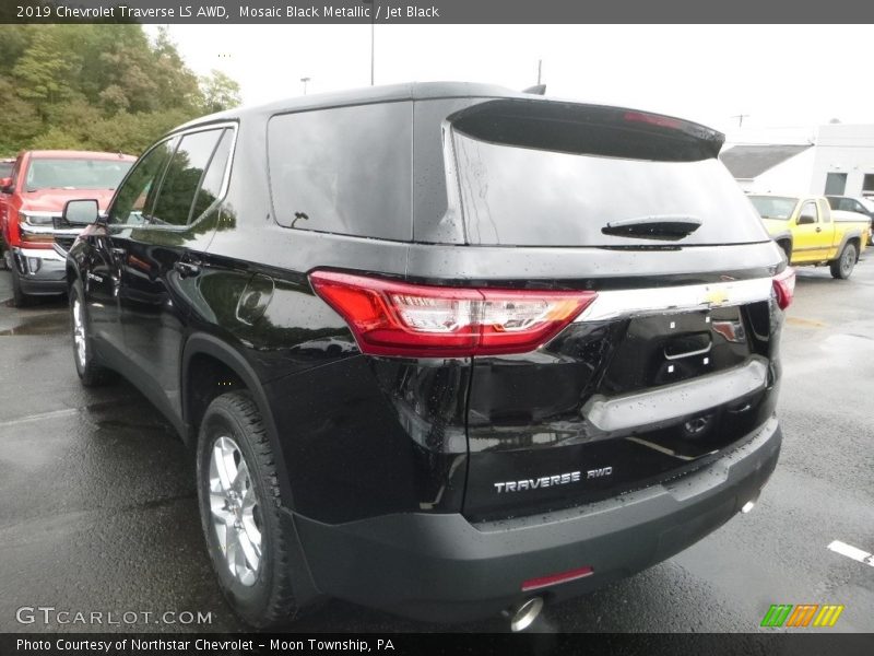 Mosaic Black Metallic / Jet Black 2019 Chevrolet Traverse LS AWD
