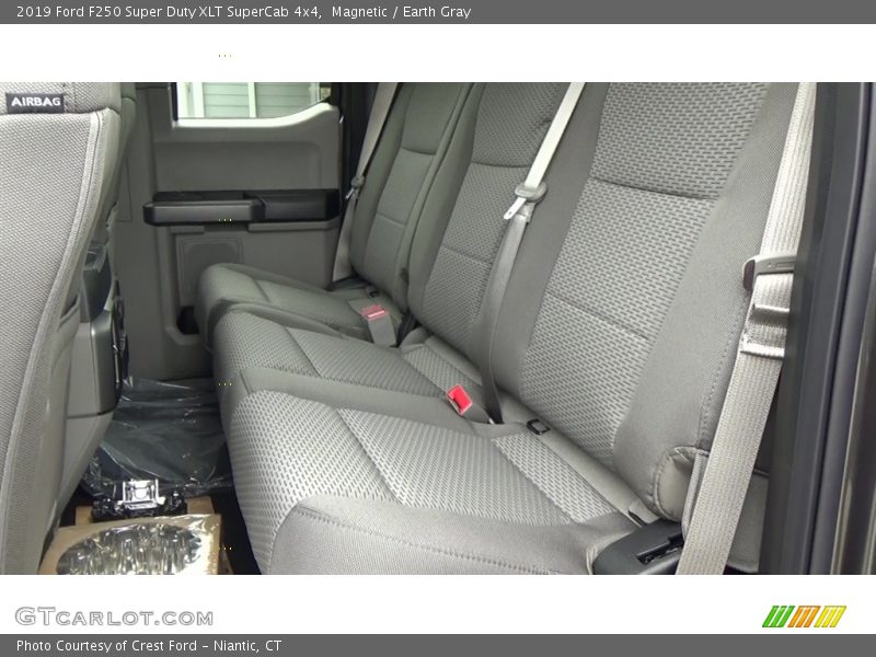 Magnetic / Earth Gray 2019 Ford F250 Super Duty XLT SuperCab 4x4