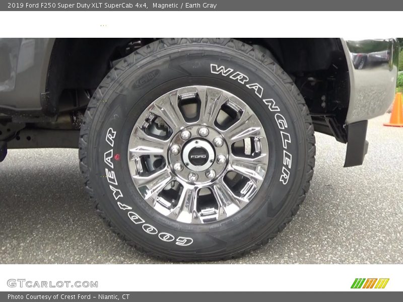 Magnetic / Earth Gray 2019 Ford F250 Super Duty XLT SuperCab 4x4