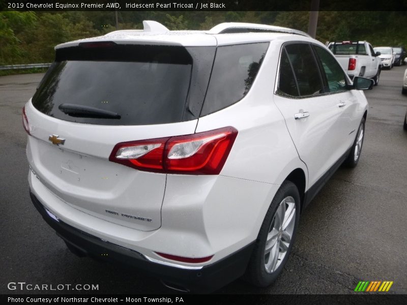 Iridescent Pearl Tricoat / Jet Black 2019 Chevrolet Equinox Premier AWD