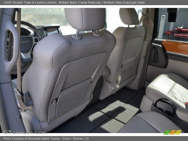 Brilliant Black Crystal Pearlcoat / Medium Slate Gray/Light Shale 2008 Chrysler Town & Country Limited