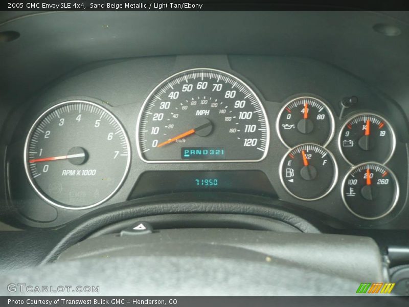 Sand Beige Metallic / Light Tan/Ebony 2005 GMC Envoy SLE 4x4