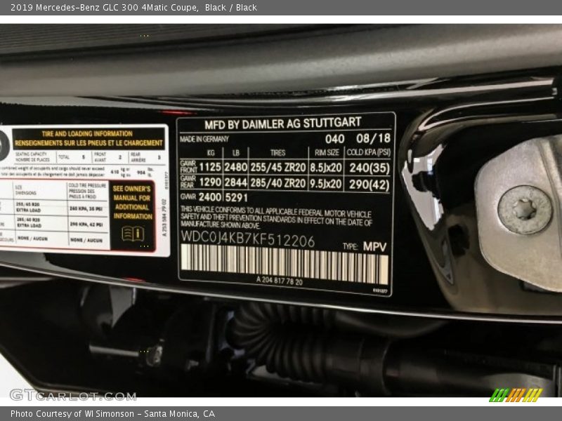 2019 GLC 300 4Matic Coupe Black Color Code 040