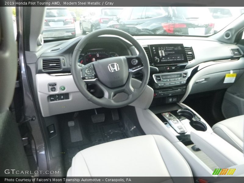  2019 Pilot Touring AWD Gray Interior