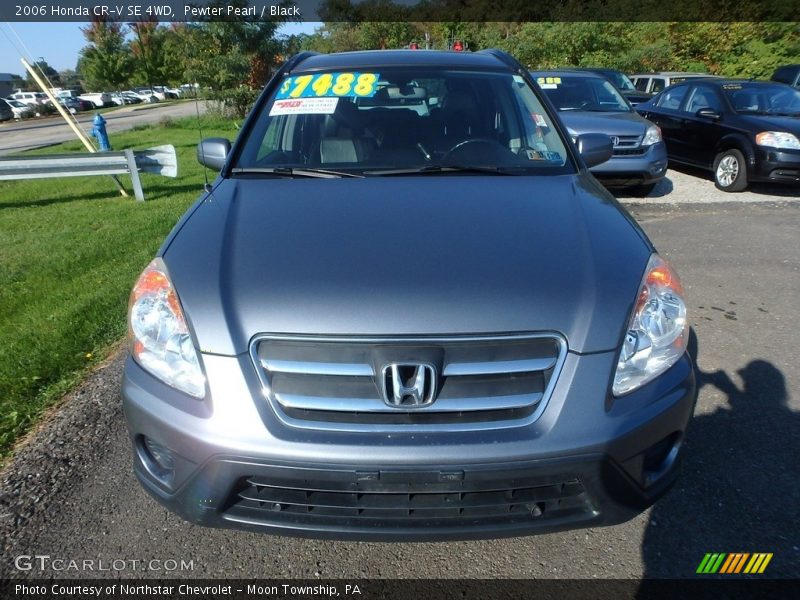 Pewter Pearl / Black 2006 Honda CR-V SE 4WD