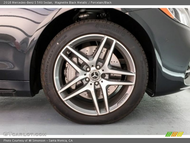 Magnetite Black Metallic / Porcelain/Black 2018 Mercedes-Benz S 560 Sedan