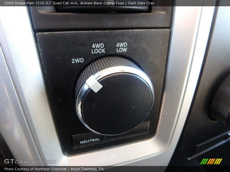 Brilliant Black Crystal Pearl / Dark Slate Gray 2009 Dodge Ram 1500 SLT Quad Cab 4x4