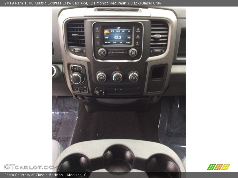 Delmonico Red Pearl / Black/Diesel Gray 2019 Ram 1500 Classic Express Crew Cab 4x4