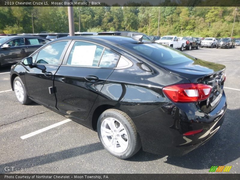 Mosaic Black Metallic / Black 2019 Chevrolet Cruze LS