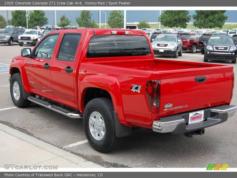 Victory Red / Sport Pewter 2005 Chevrolet Colorado Z71 Crew Cab 4x4