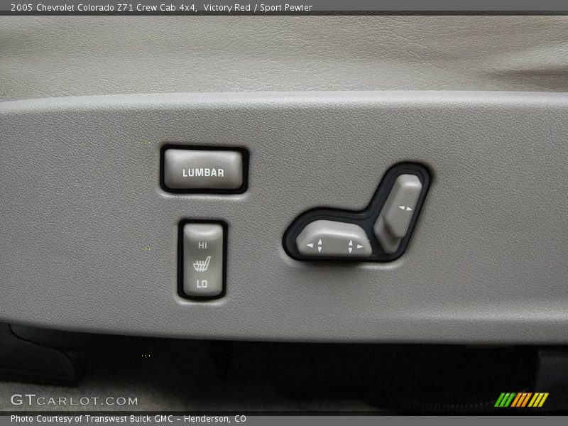 Victory Red / Sport Pewter 2005 Chevrolet Colorado Z71 Crew Cab 4x4