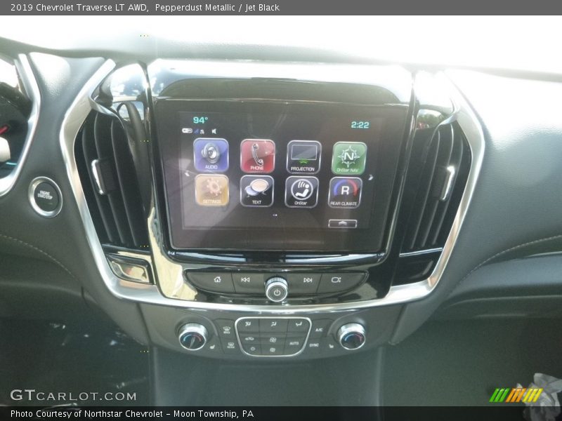 Pepperdust Metallic / Jet Black 2019 Chevrolet Traverse LT AWD