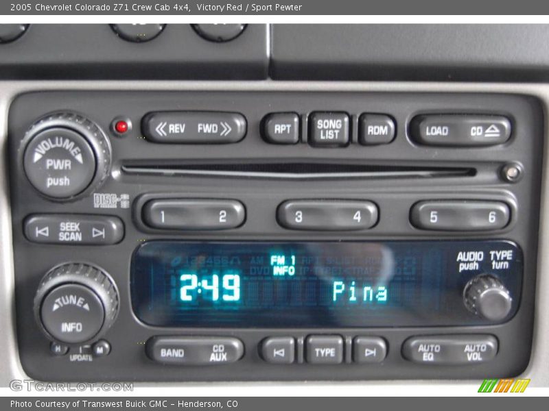 Victory Red / Sport Pewter 2005 Chevrolet Colorado Z71 Crew Cab 4x4