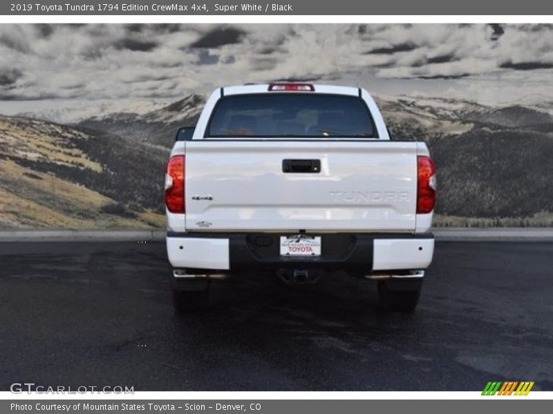 Super White / Black 2019 Toyota Tundra 1794 Edition CrewMax 4x4