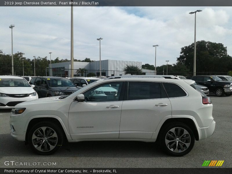 Pearl White / Black/Tan 2019 Jeep Cherokee Overland