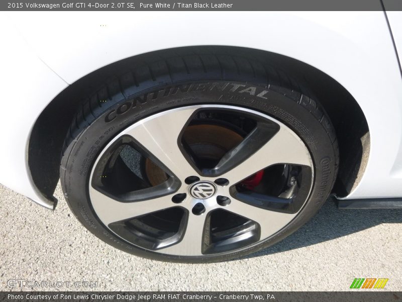 Pure White / Titan Black Leather 2015 Volkswagen Golf GTI 4-Door 2.0T SE