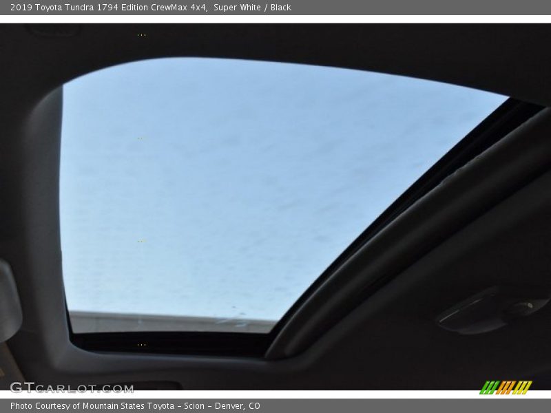Super White / Black 2019 Toyota Tundra 1794 Edition CrewMax 4x4