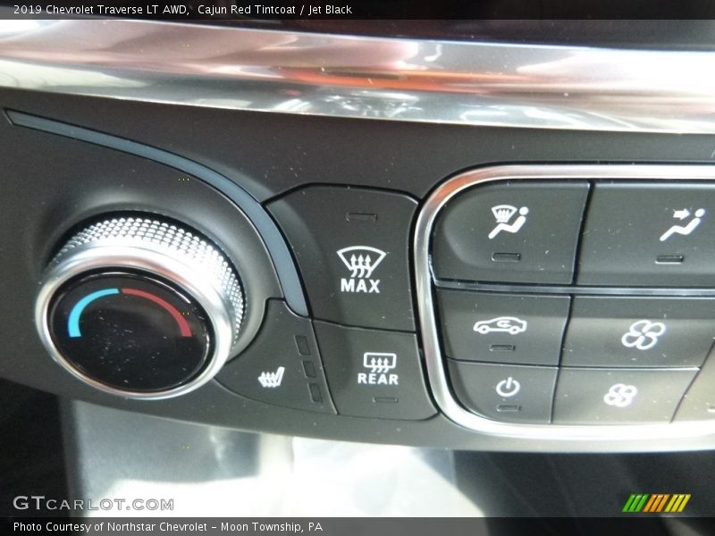 Cajun Red Tintcoat / Jet Black 2019 Chevrolet Traverse LT AWD