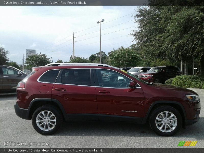 Velvet Red Pearl / Black 2019 Jeep Cherokee Latitude