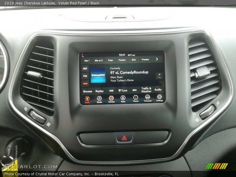 Velvet Red Pearl / Black 2019 Jeep Cherokee Latitude