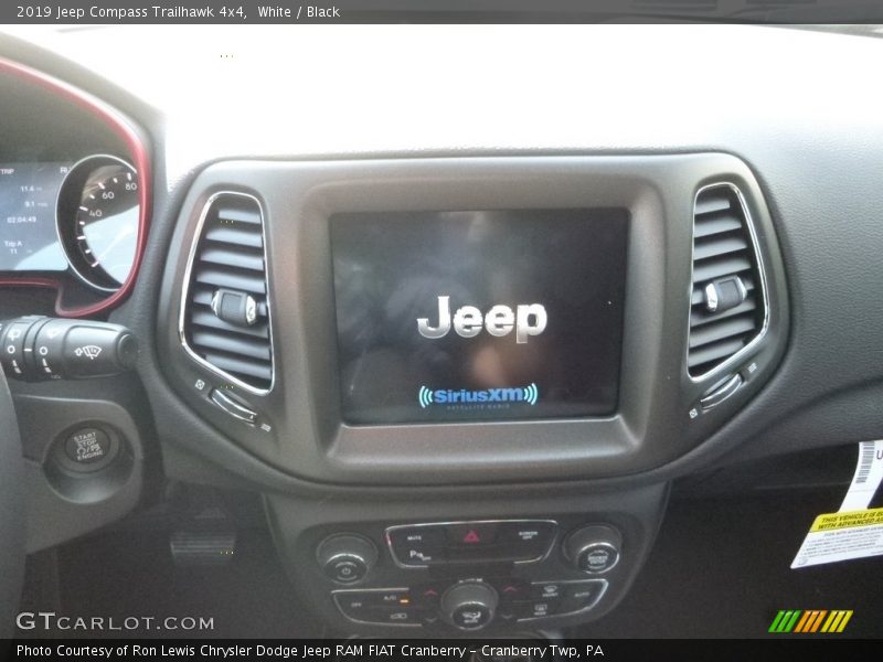 White / Black 2019 Jeep Compass Trailhawk 4x4
