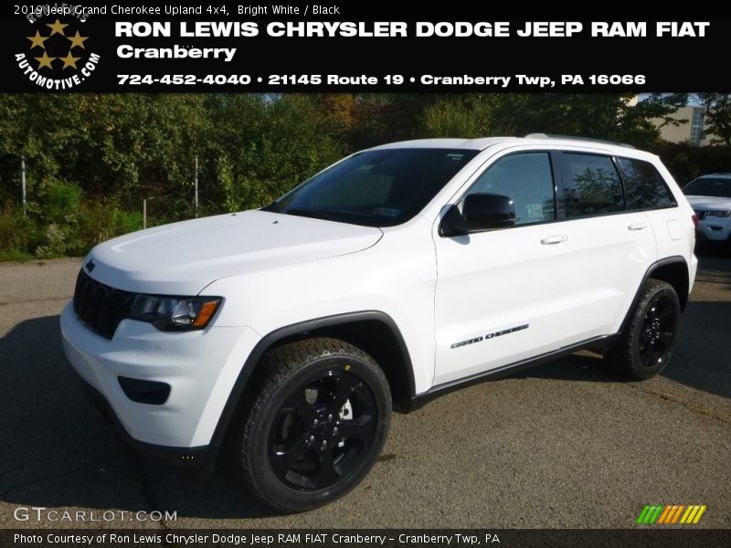 Bright White / Black 2019 Jeep Grand Cherokee Upland 4x4