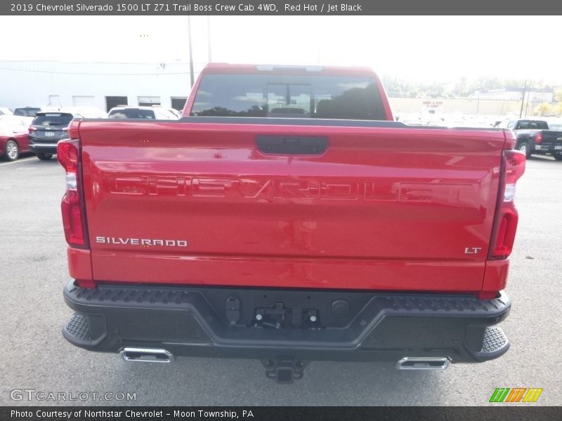 Red Hot / Jet Black 2019 Chevrolet Silverado 1500 LT Z71 Trail Boss Crew Cab 4WD