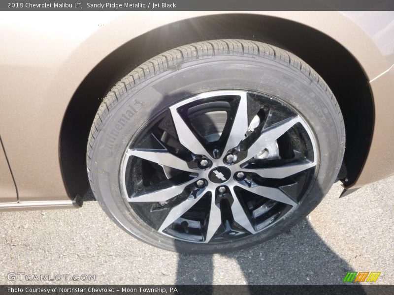 Sandy Ridge Metallic / Jet Black 2018 Chevrolet Malibu LT