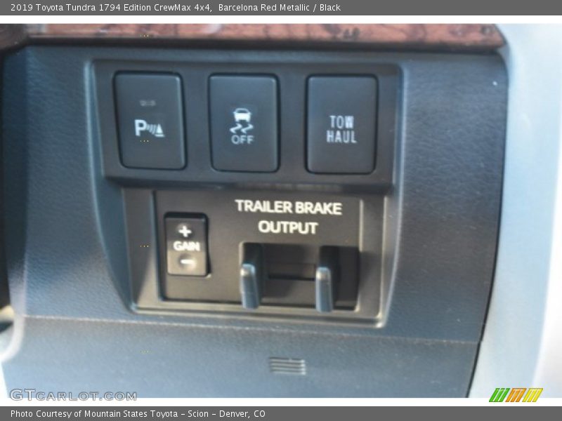Barcelona Red Metallic / Black 2019 Toyota Tundra 1794 Edition CrewMax 4x4