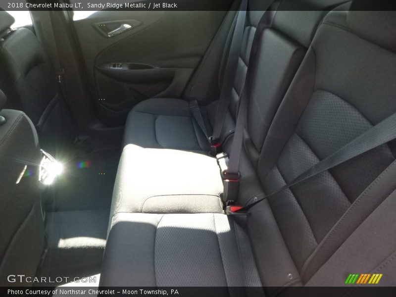 Sandy Ridge Metallic / Jet Black 2018 Chevrolet Malibu LT