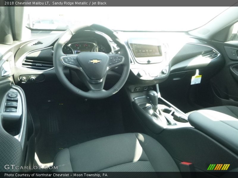 Sandy Ridge Metallic / Jet Black 2018 Chevrolet Malibu LT