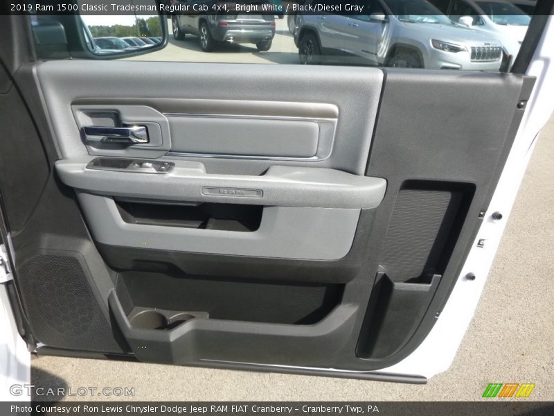 Bright White / Black/Diesel Gray 2019 Ram 1500 Classic Tradesman Regular Cab 4x4