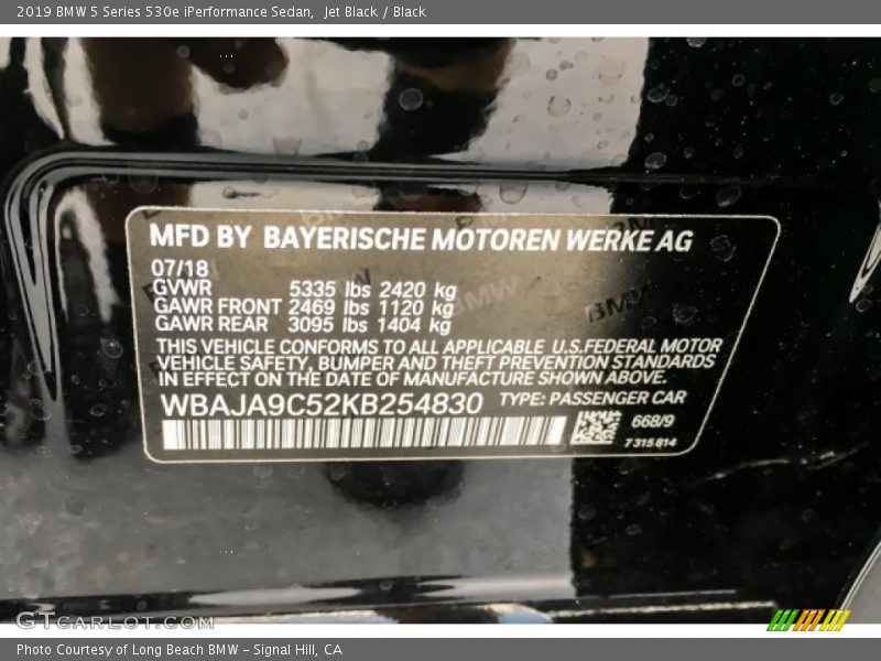 2019 5 Series 530e iPerformance Sedan Jet Black Color Code 668