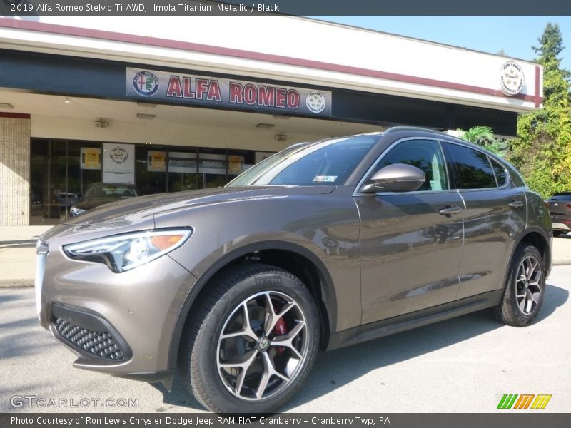 Front 3/4 View of 2019 Stelvio Ti AWD