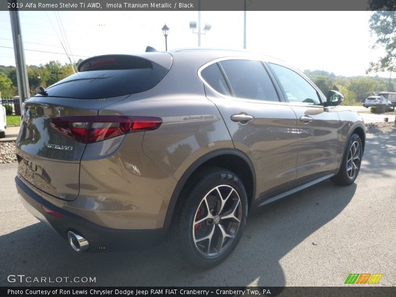 Imola Titanium Metallic / Black 2019 Alfa Romeo Stelvio Ti AWD