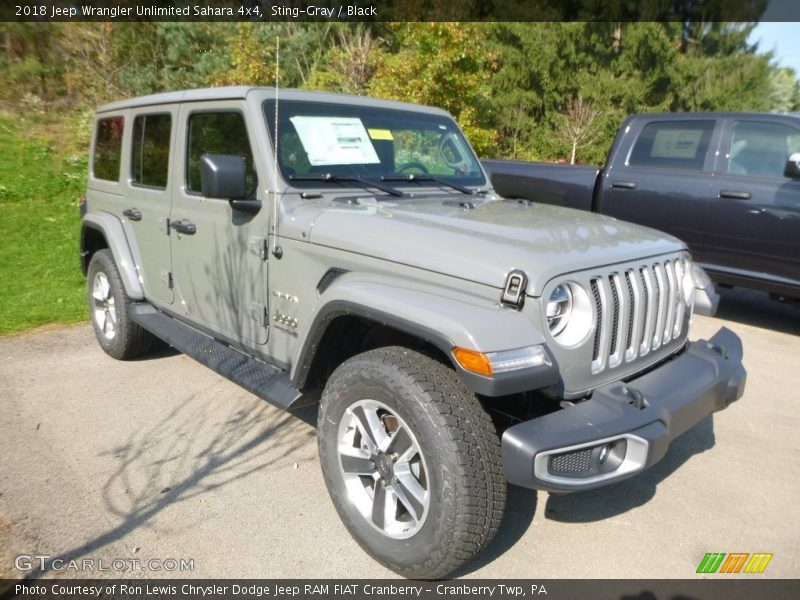 Front 3/4 View of 2018 Wrangler Unlimited Sahara 4x4